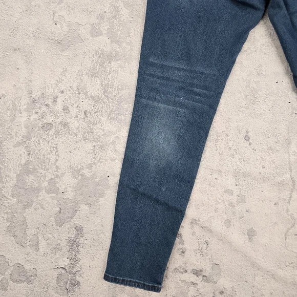 Simple Society Blue Denim Jeans - Picture 7 of 10